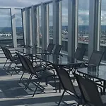 Appartamento Miodowy W Hanza Tower -sauna&pool Stettino