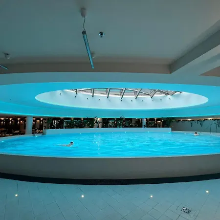 Apartament Miodowy W Hanza Tower -sauna&pool *