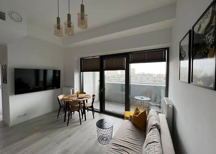 Miodowy W Hanza Tower -sauna&pool דירה שצ'צ'ין