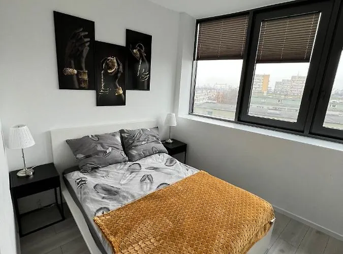 Miodowy W Hanza Tower -sauna&pool Appartement *